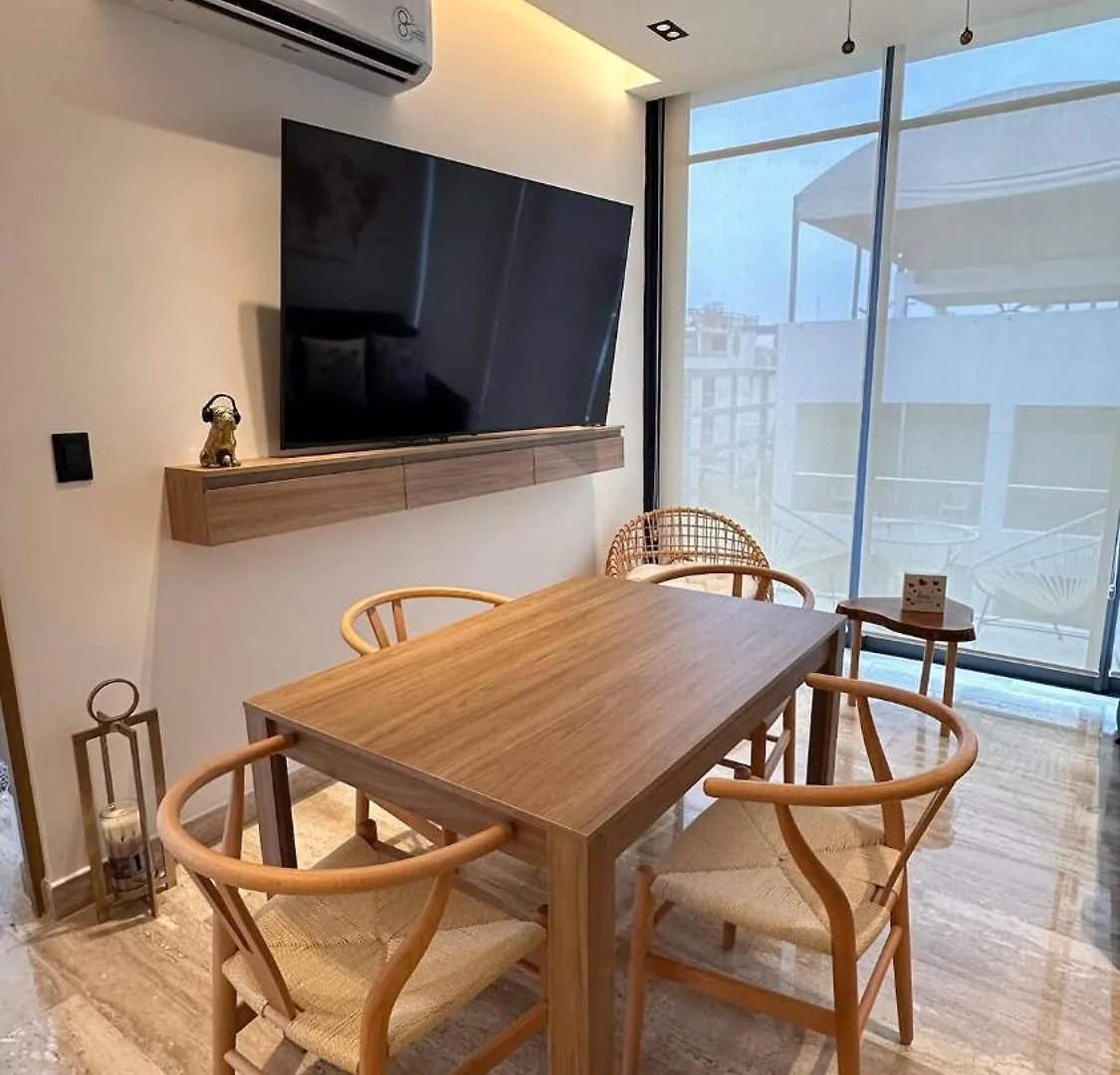 New And Spacious Apartment Near 5Th Avenue Playa del Carmen