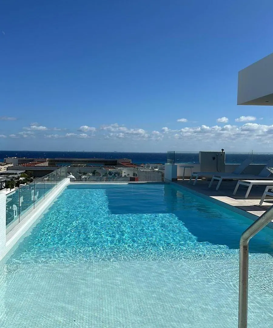 New And Spacious Apartment Near 5Th Avenue Playa del Carmen