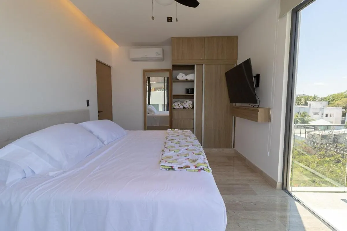 New And Spacious Apartment Near 5Th Avenue Playa del Carmen Mexico